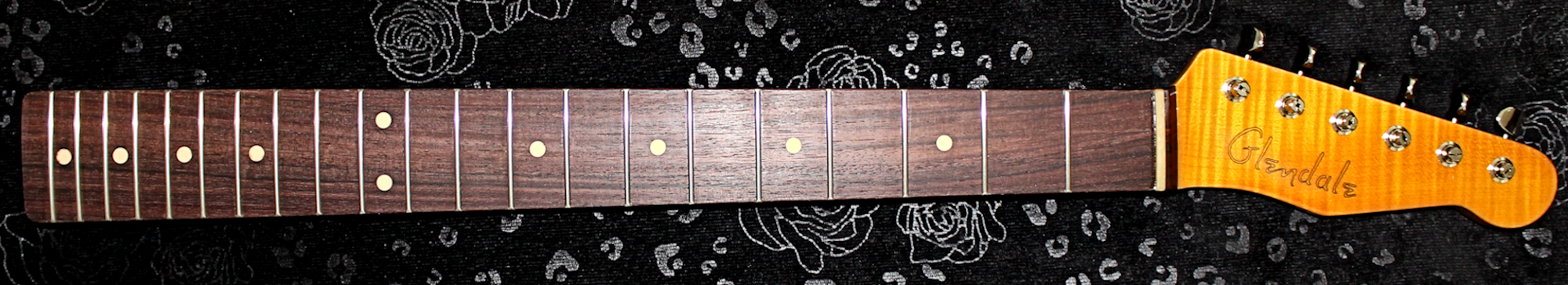 Glendale Flame Maple Neck Rosewood Fretboard Front